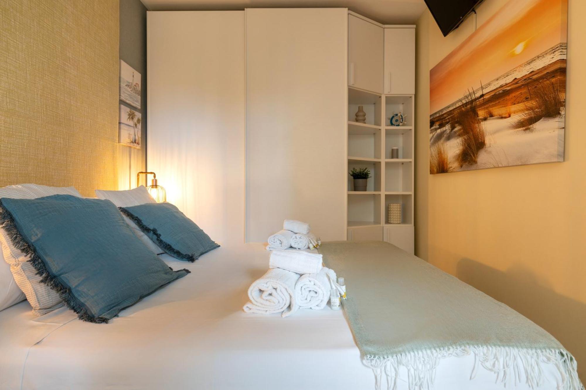 Cozy Marine Apt With Jacuzzi - 250Mt From Sea Polignano a Mare Exteriör bild